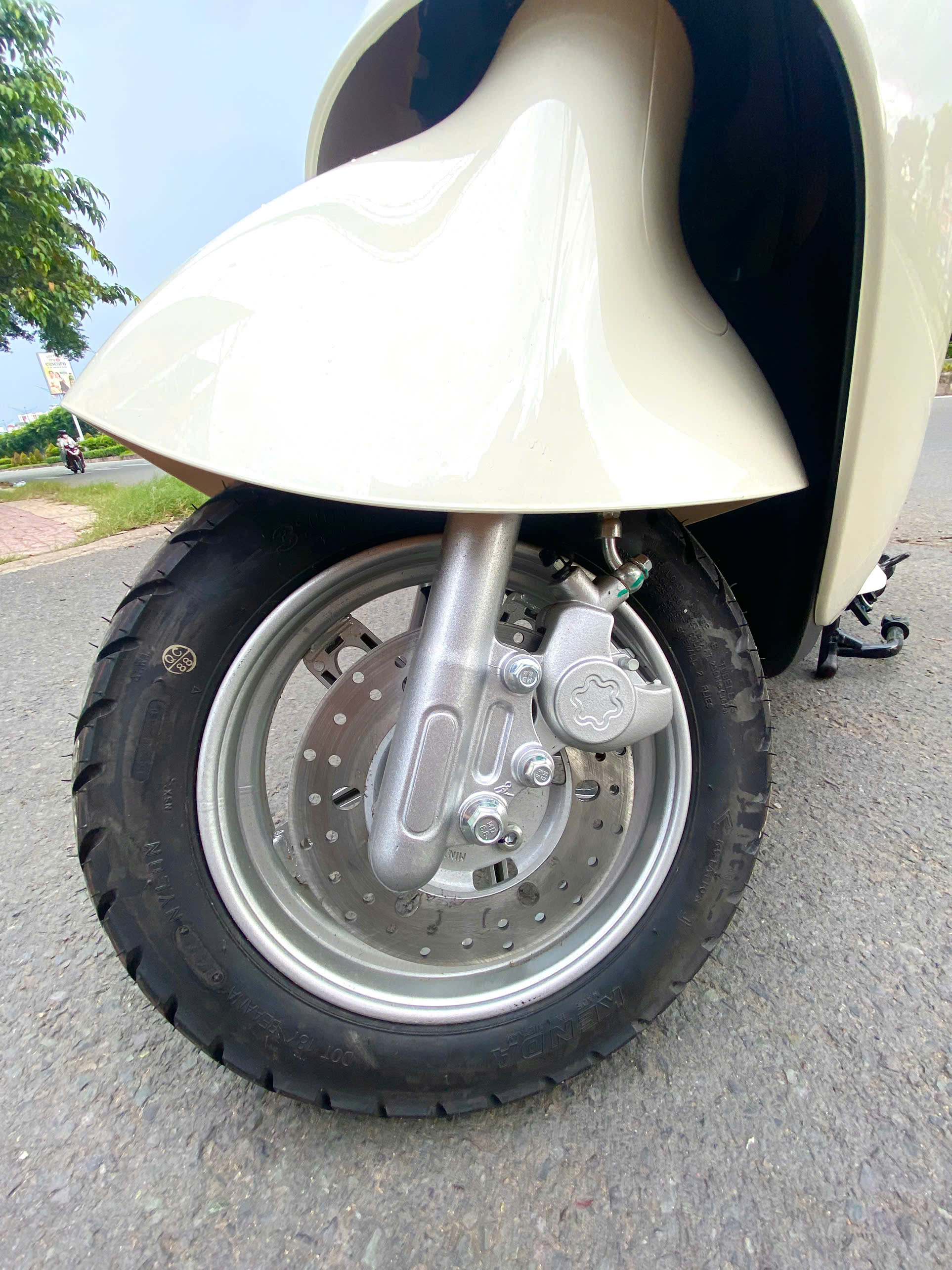 Xe M&aacute;y Điện DK Lyva Moda