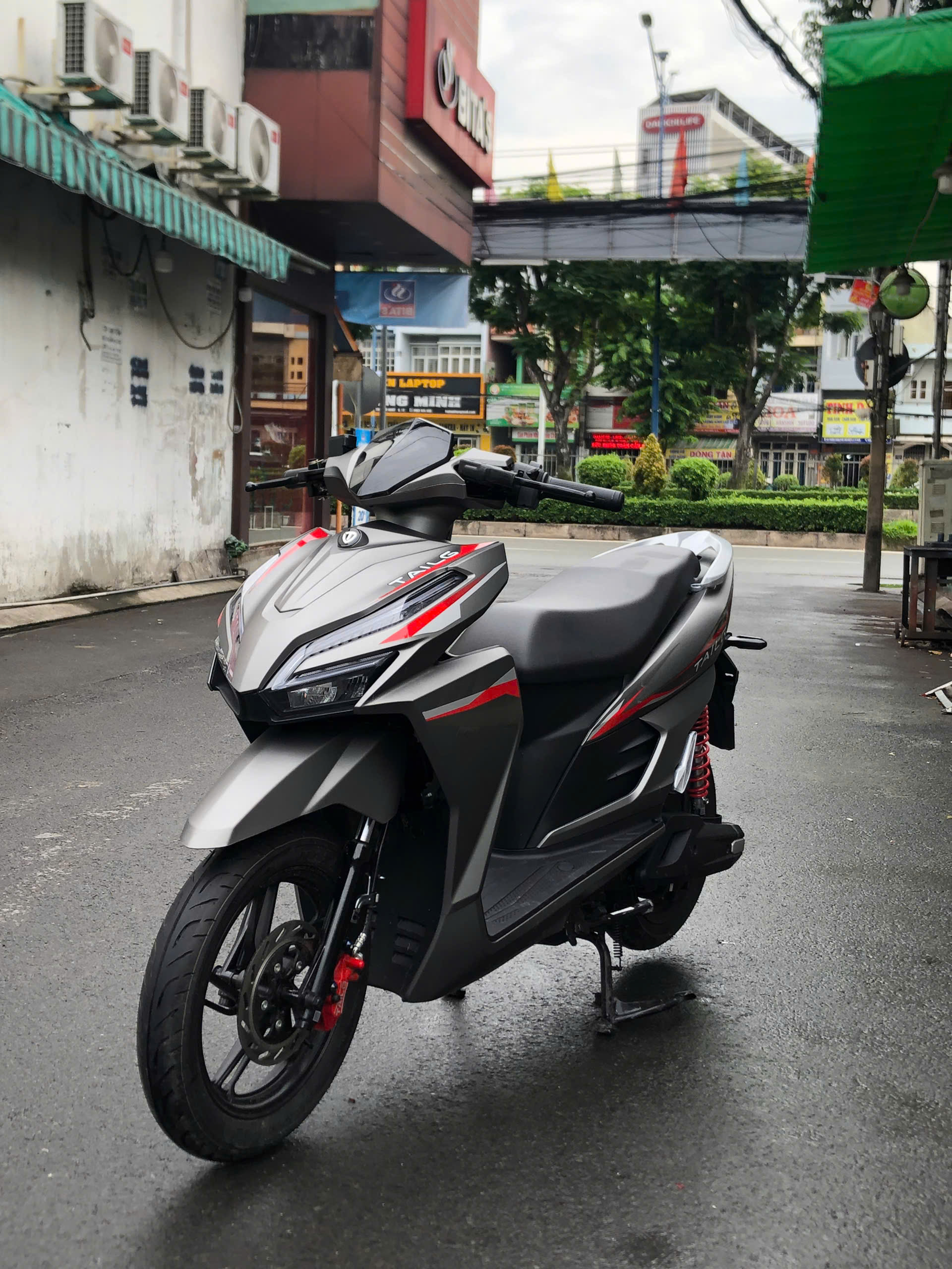 Xe M&aacute;y Điện Tailg T71 Vario