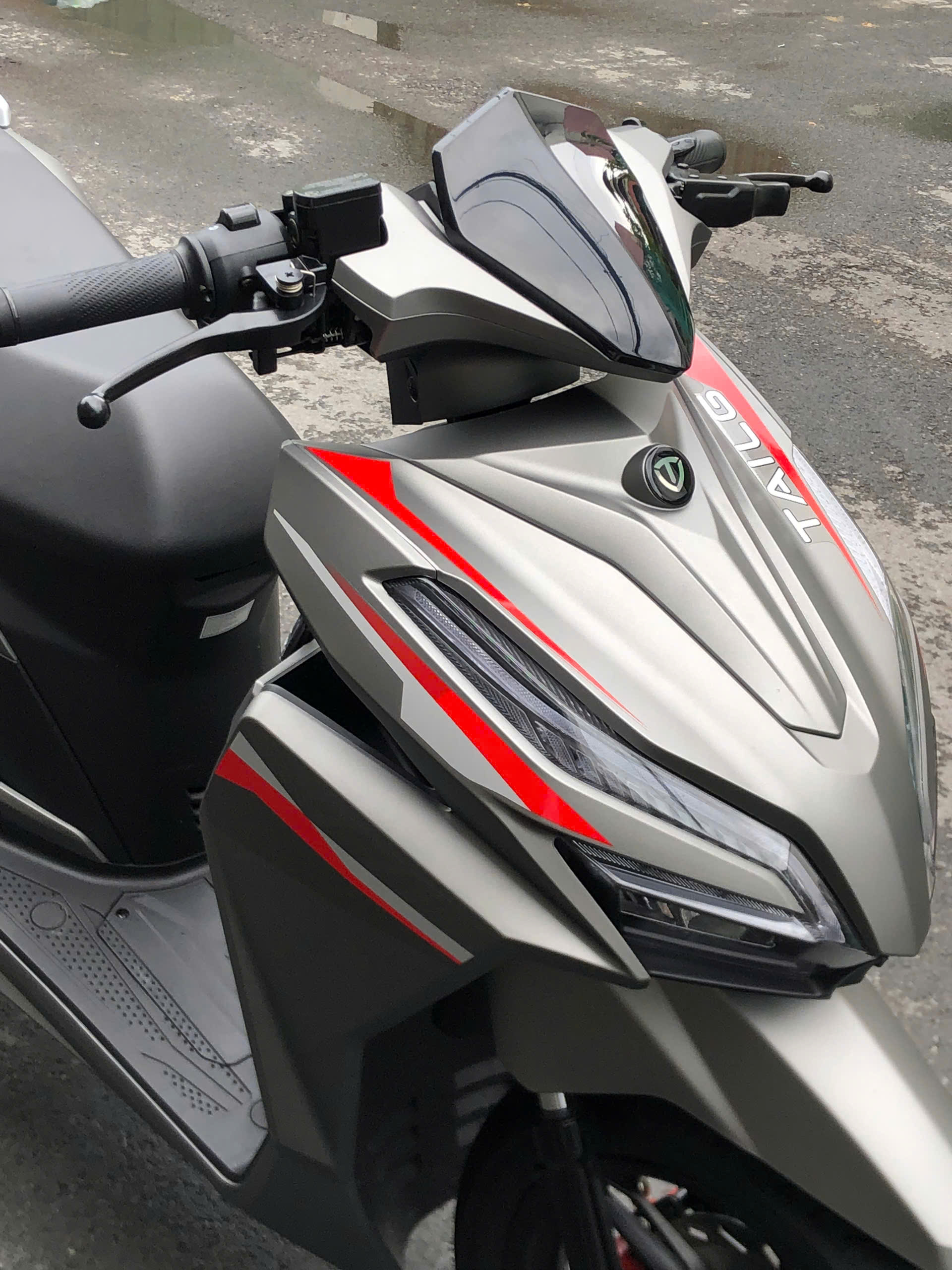 Xe M&aacute;y Điện Tailg T71 Vario