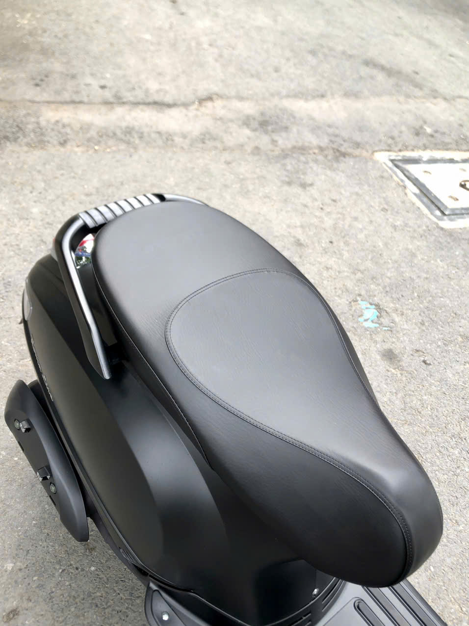 Xe Ga 50cc DK Roma Lite S Đ&egrave;n Lục Gi&aacute;c