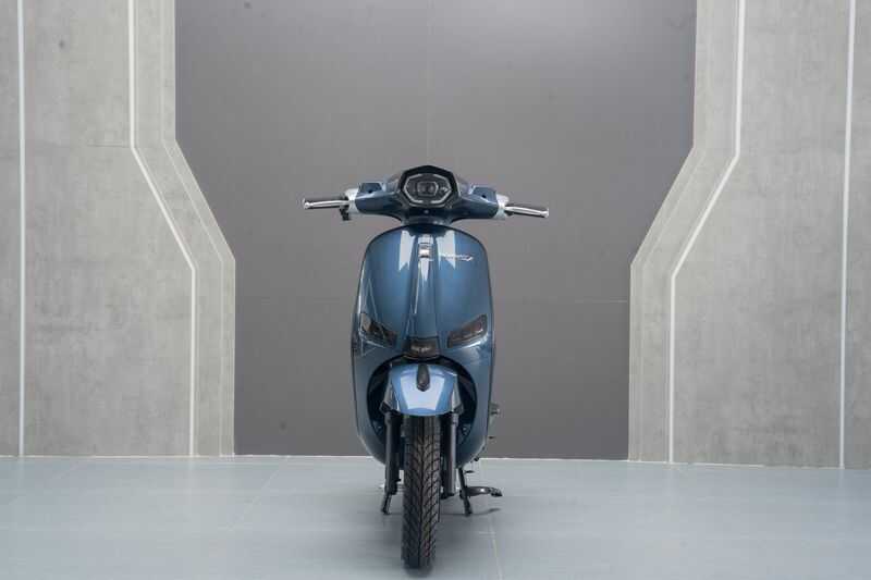 Xe M&aacute;y Điện DK Roma SX V New Thế Hệ Mới