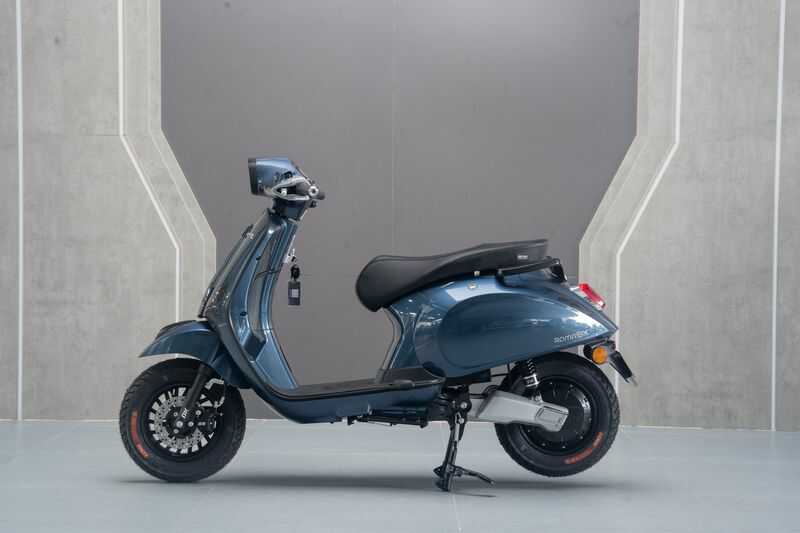 Xe M&aacute;y Điện DK Roma SX V New Thế Hệ Mới