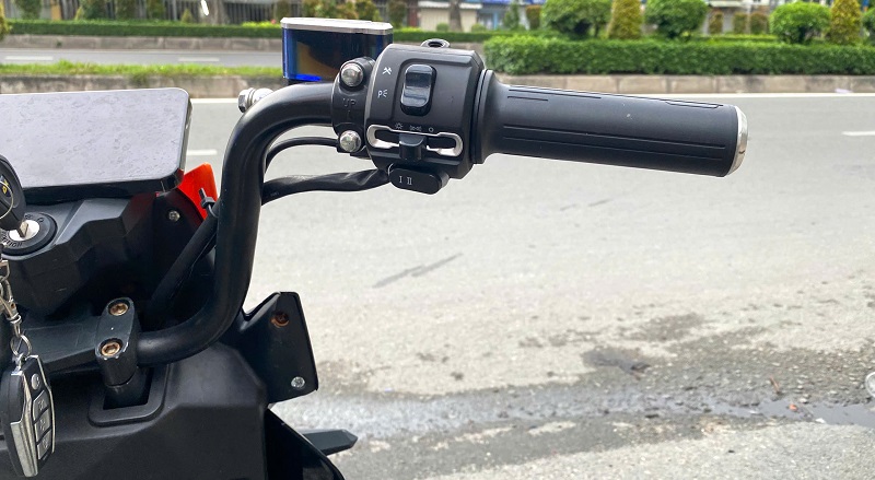 Xe M&aacute;y Điện DK Xmen One