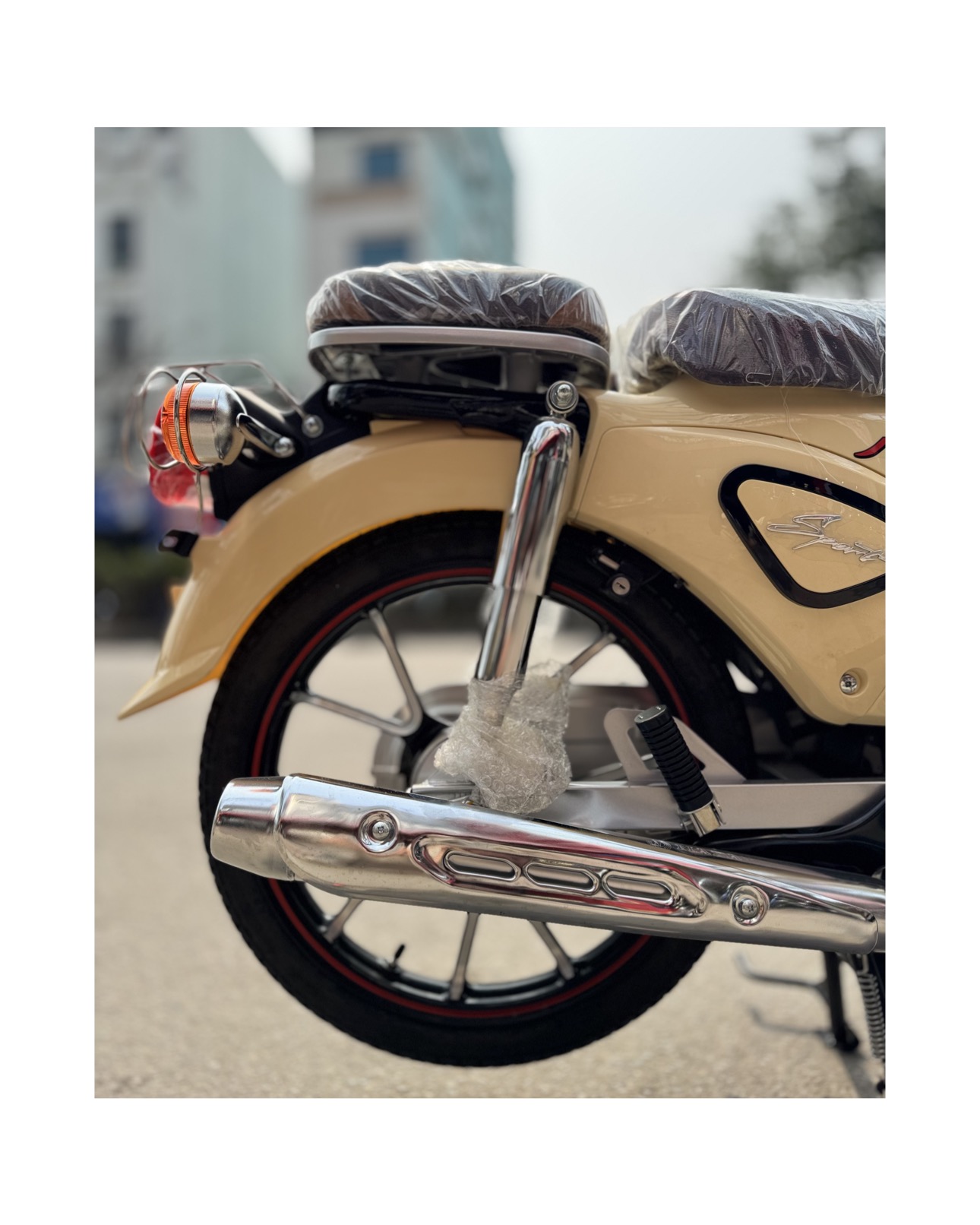 Thiết kế hoài cổ, nhỏ gọn nhưng vẫn cứng cáp