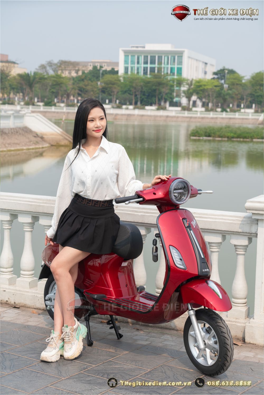 Yên xe rộng rãi, thoải mái cho cả người lái và người ngồi sau