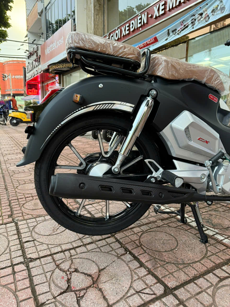 Xe M&aacute;y 50cc Cub Việt Th&aacute;i V&agrave;nh Đ&uacute;c