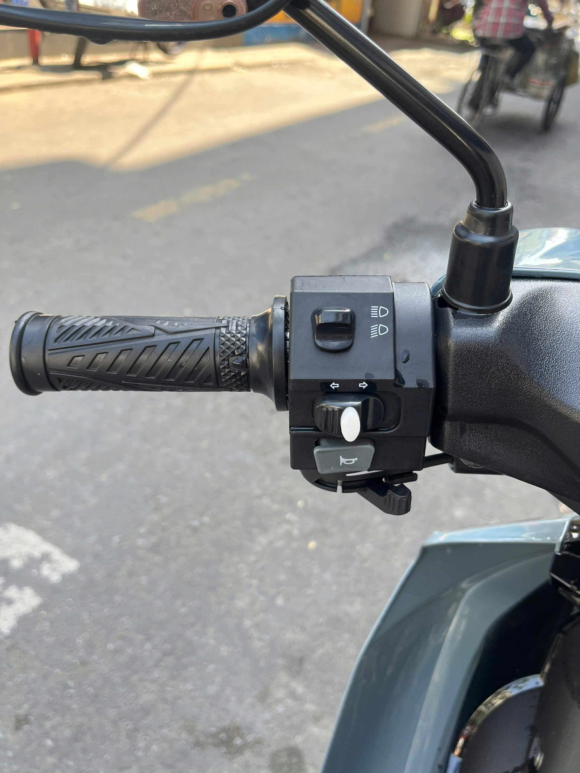 Xe số 50cc Sirius Motor Th&aacute;i