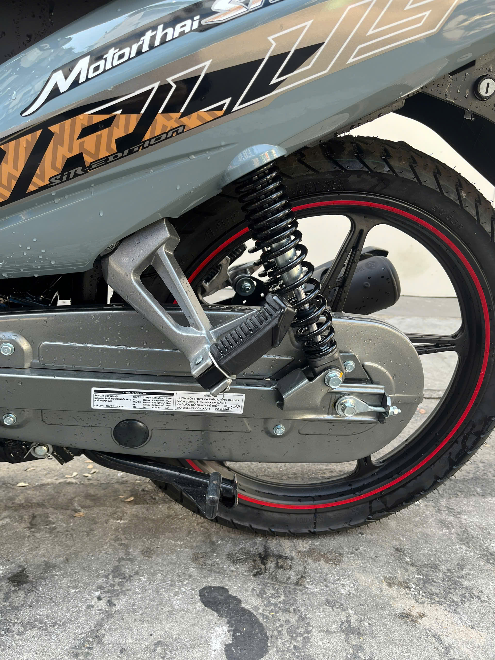 Xe số 50cc Sirius Motor Th&aacute;i