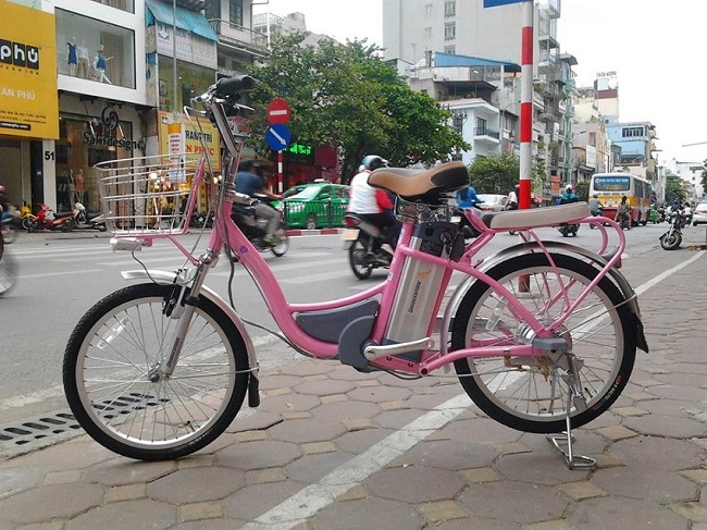 Xe đạp điện Bridgestone PKLI màu hồng 2, xe đạp điện Bridgestone PKLI mau hong 2