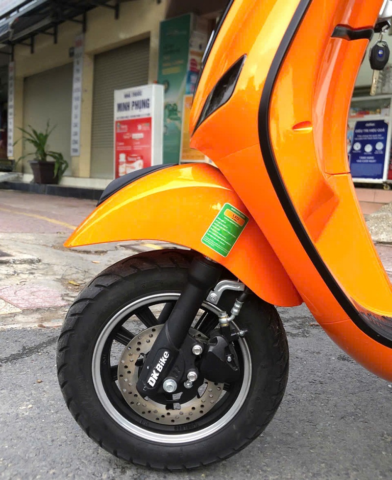 Xe m&aacute;y Điện DK Roma SX NFC